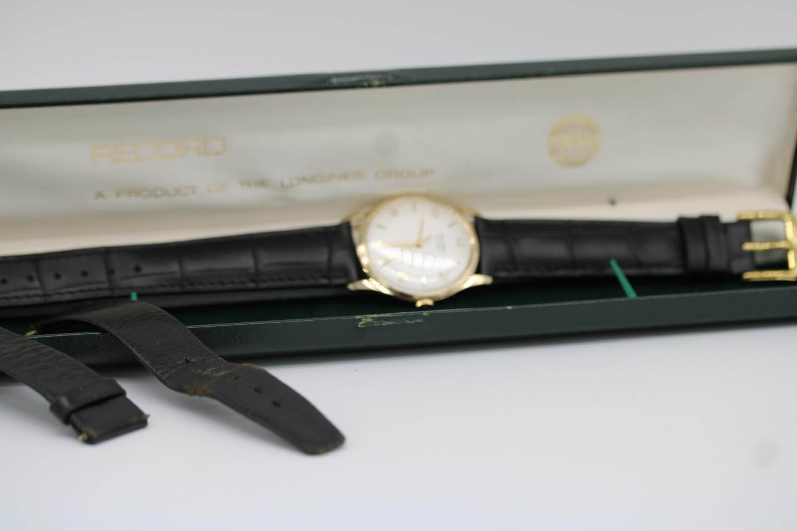 De Luxe Vintage Dress Watch - Image 10