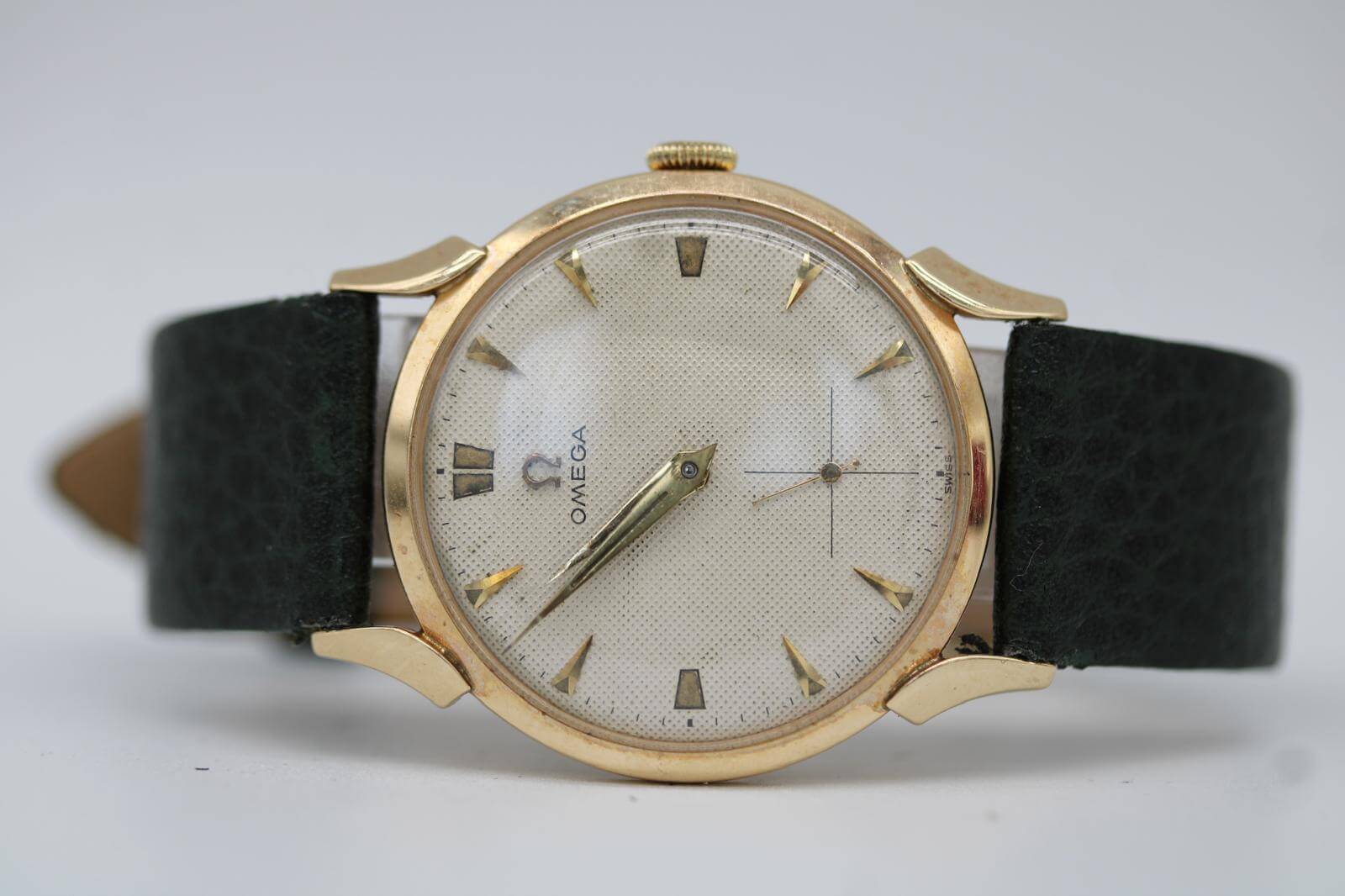 “Queen's” Vintage Dress Watch 1952 - Image 12